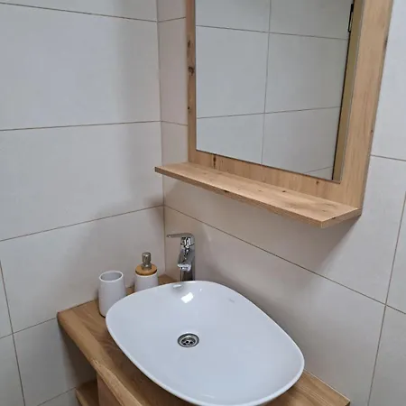 Jurcek * Radovljica