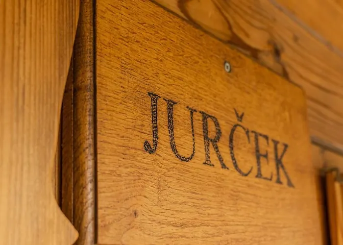 別荘 Jurcek ラドヴリツァ